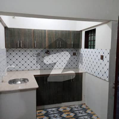 2 bed lounge flat in johar