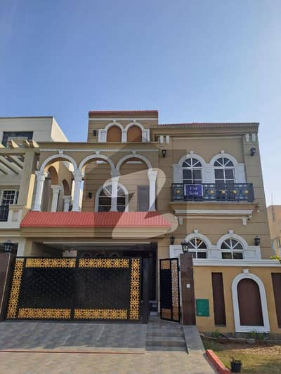 8 Marla Spanish-Style Home For Sale Block C, Bahria Orchard Lahore