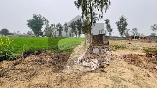 بیدیاں روڈ لاہور میں 6 کنال رہائشی پلاٹ 1.5 کروڑ میں برائے فروخت۔