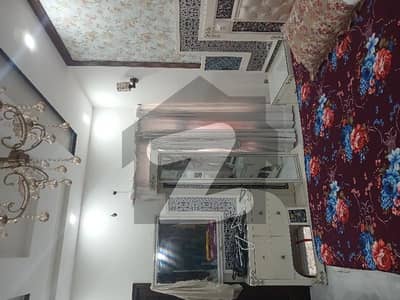 نشیمنِ اقبال فیز 2 نشیمنِ اقبال,لاہور میں 3 کمروں کا 10 مرلہ بالائی پورشن 70.0 ہزار میں کرایہ پر دستیاب ہے۔