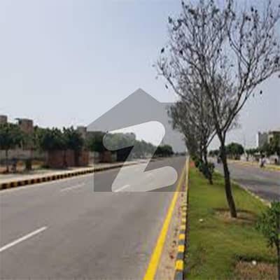 ڈی ایچ اے فیز 6 - بلاک ایچ فیز 6,ڈیفنس (ڈی ایچ اے),لاہور میں 1 کنال رہائشی پلاٹ 7.25 کروڑ میں برائے فروخت۔