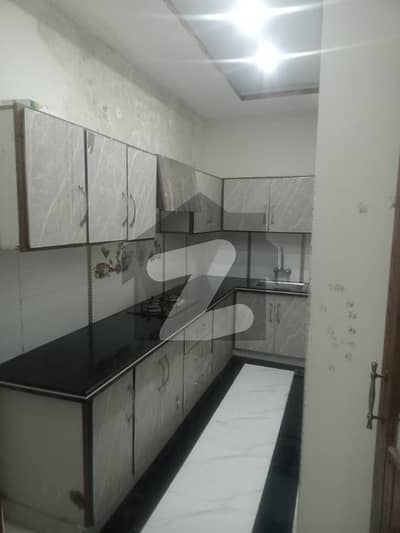 والٹن روڈ لاہور میں 4 کمروں کا 4 مرلہ مکان 88.0 ہزار میں کرایہ پر دستیاب ہے۔