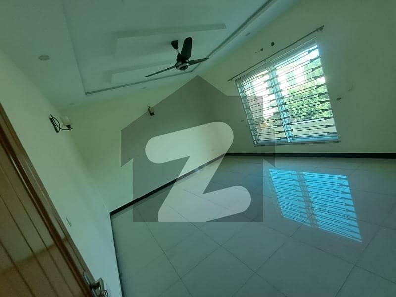 F7 Triple Storey House F7 Triple Storey House