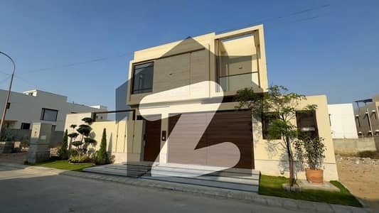 بحریہ ٹاؤن - پریسنٹ 9 بحریہ ٹاؤن کراچی,کراچی میں 6 کمروں کا 1 کنال مکان 5.0 کروڑ میں برائے فروخت۔