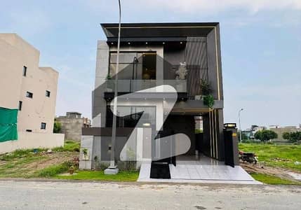 سٹی ہاؤسنگ سوسائٹی گوجرانوالہ میں 5 کمروں کا 5 مرلہ مکان 65.0 ہزار میں کرایہ پر دستیاب ہے۔