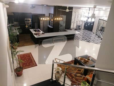 Luxurious 500 Yards Bangalow For Sale