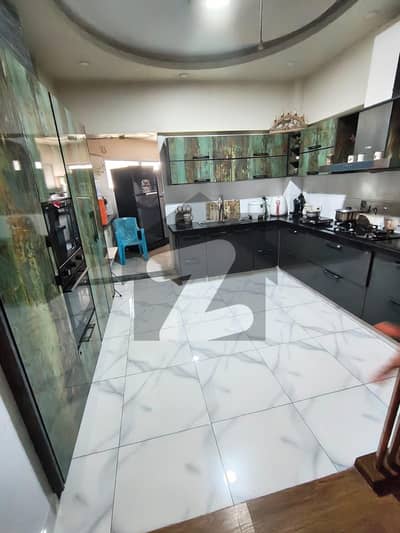 Luxury 4 Bedroom Apartment