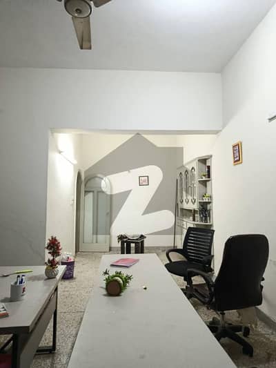 فیصل ٹاؤن ۔ بلاک سی فیصل ٹاؤن,لاہور میں 3 کمروں کا 7 مرلہ مکان 85.0 ہزار میں کرایہ پر دستیاب ہے۔ فیصل ٹاؤن ۔ بلاک سی فیصل ٹاؤن,لاہور میں 3 کمروں کا 7 مرلہ مکان 85.0 ہزار میں کرایہ پر دستیاب ہے۔