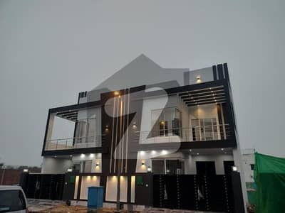 BRAND NEW DOUBLE STORY HOUSE AVAILABLE FOR RENT
