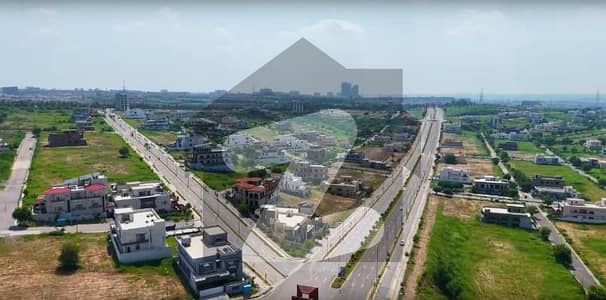 ڈی ایچ اے فیز 5 - سیکٹر بی ڈی ایچ اے ڈیفینس فیز 5,ڈی ایچ اے ڈیفینس,اسلام آباد میں 1 کنال رہائشی پلاٹ 2.95 کروڑ میں برائے فروخت۔