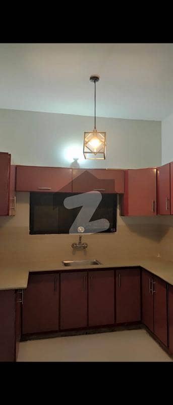 House 120 sqyards lease 3beds dd for sale in gulistan e jouhar block 19 boundary wall society