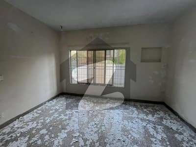 10 Marla Separate Gate Upper For Silent Office