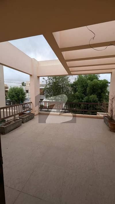 ڈی ایچ اے فیز 6 ڈی ایچ اے ڈیفینس,کراچی میں 6 کمروں کا 1 کنال مکان 4.95 لاکھ میں کرایہ پر دستیاب ہے۔