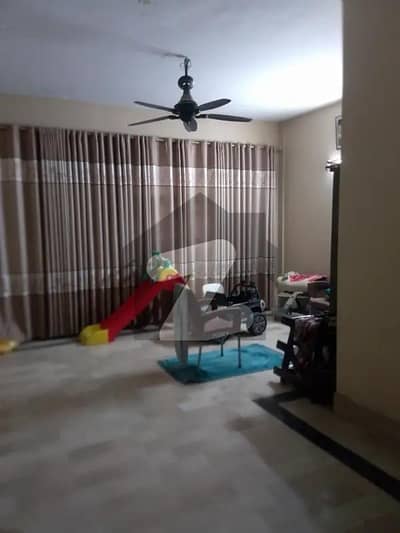 گلشن اقبال - بلاک 13 / D-3 گلشنِ اقبال,گلشنِ اقبال ٹاؤن,کراچی میں 4 کمروں کا 11 مرلہ بالائی پورشن 65.0 ہزار میں کرایہ پر دستیاب ہے۔