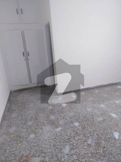 جی ۔ 8 اسلام آباد میں 2 کمروں کا 6 مرلہ بالائی پورشن 65.0 ہزار میں کرایہ پر دستیاب ہے۔ جی ۔ 8 اسلام آباد میں 2 کمروں کا 6 مرلہ بالائی پورشن 65.0 ہزار میں کرایہ پر دستیاب ہے۔