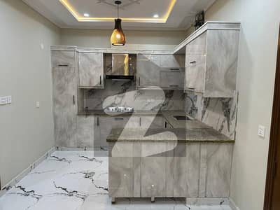 پاکستان ٹاؤن اسلام آباد میں 2 کمروں کا 10 مرلہ زیریں پورشن 55.0 ہزار میں کرایہ پر دستیاب ہے۔