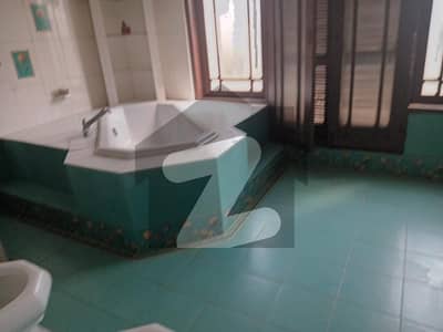 UPPER PORTION FOR RENT