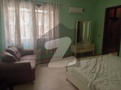 UPPER PORTION FOR RENT