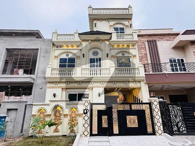 Phase 1 block AA 5 marla house for sale