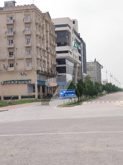 ٹاپ سٹی 1 - بلاک ای ٹاپ سٹی 1,اسلام آباد میں 10 مرلہ رہائشی پلاٹ 85.0 لاکھ میں برائے فروخت۔