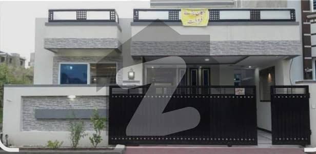 جناح گارڈنز فیز 1 جناح گارڈنز,ایف ای سی ایچ ایس,اسلام آباد میں 7 مرلہ مکان 2.43 کروڑ میں برائے فروخت۔