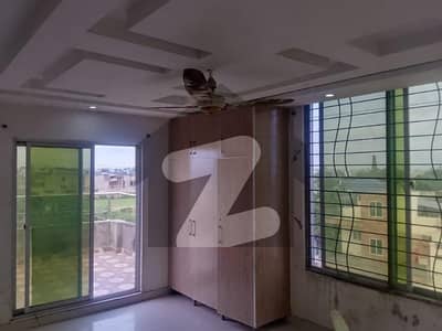 2.5 Marla 3rd Floor Flat Pak Arb Housing Society Phase 1