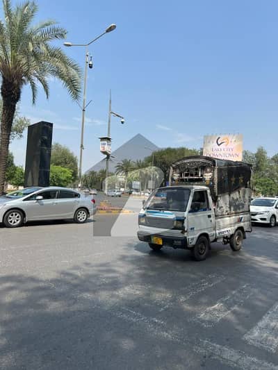 Rare Price Mian Ghazi Road Block X Phase 3 Between House Rare Price Mian Ghazi Road Block X Phase 3 Between House