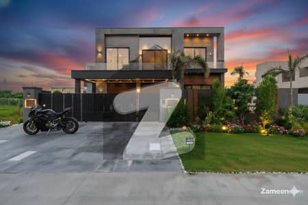 A Prestigious 1 Kanal Address in the Heart of DHA Lahore