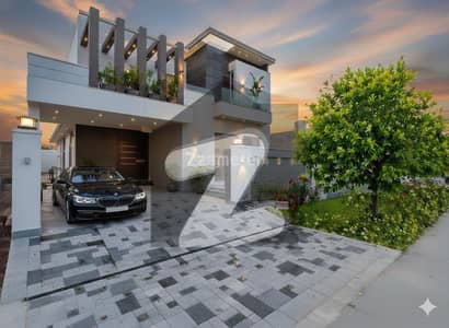 ڈی ایچ اے فیز 6 ڈیفنس (ڈی ایچ اے),لاہور میں 4 کمروں کا 10 مرلہ مکان 5.25 کروڑ میں برائے فروخت۔