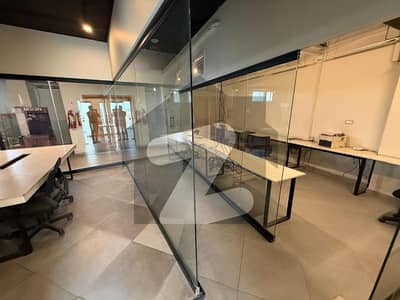 گلبرگ لاہور میں 13 مرلہ دفتر 6.25 لاکھ میں کرایہ پر دستیاب ہے۔