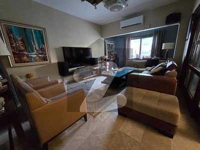 Darakshan Villa 260 Sq Yards Well-Maintained Bungalow For Sale