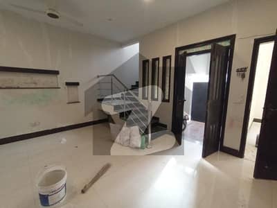 120YARDS DOUBLE STORY BUNGALOW FOR RENT IN DHA PHASE 7 EXT. MOST PRIME LOCATION IN DHA KARACHI. .