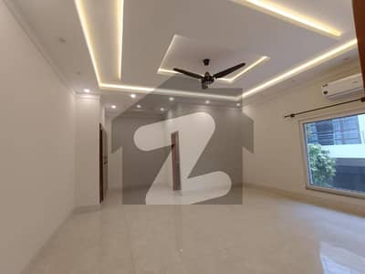 جی ۔ 15/1 جی ۔ 15,اسلام آباد میں 3 کمروں کا 14 مرلہ زیریں پورشن 70.0 ہزار میں کرایہ پر دستیاب ہے۔