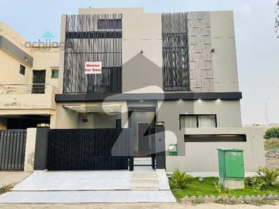 بحریہ ٹاؤن ٹیولپ بلاک بحریہ ٹاؤن سیکٹر سی,بحریہ ٹاؤن,لاہور میں 3 کمروں کا 5 مرلہ مکان 1.9 کروڑ میں برائے فروخت۔