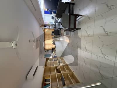 Main Road FL Building For Rent