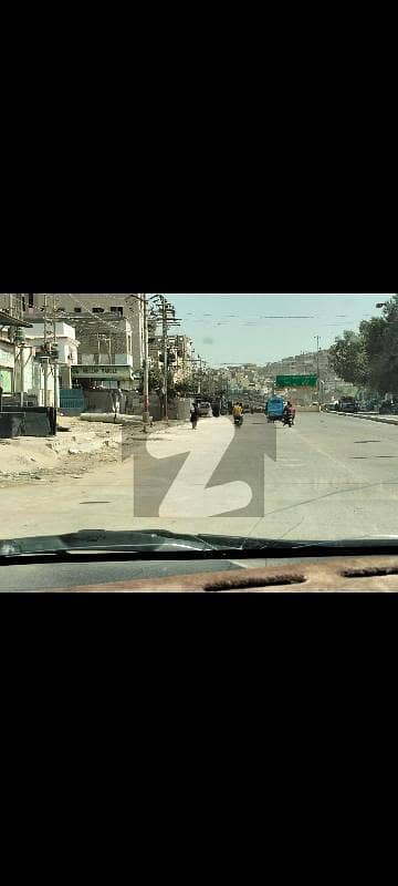 نیا ناظم آباد کراچی میں 5 کنال صنعتی زمین 17.5 کروڑ میں برائے فروخت۔