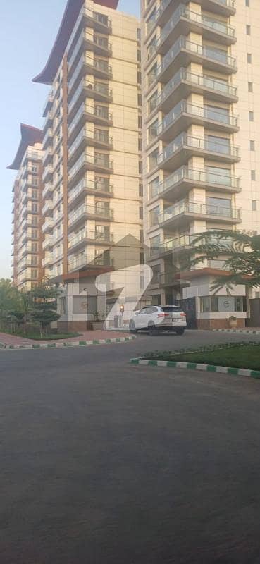 SUKH CHEYN F10 MARKAZ BRAND NEW 4 BED UNFIRNISHED APARTMENT FOR SALE .