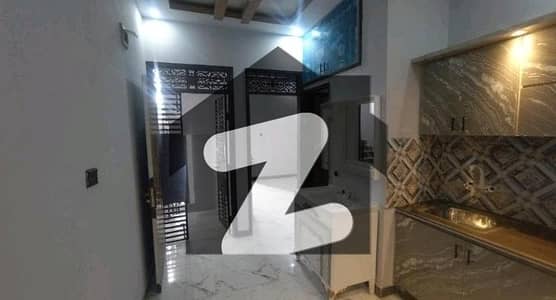 اللہ والا ٹاؤن ۔ سیکٹر 31-بی اللہ والا ٹاؤن,کورنگی,کراچی میں 2 کمروں کا 2 مرلہ فلیٹ 25.0 لاکھ میں برائے فروخت۔