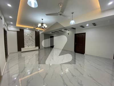 عسکری 11 ۔ سیکٹر بی اپارٹمنٹس عسکری 11,عسکری,لاہور میں 3 کمروں کا 10 مرلہ فلیٹ 3.7 کروڑ میں برائے فروخت۔