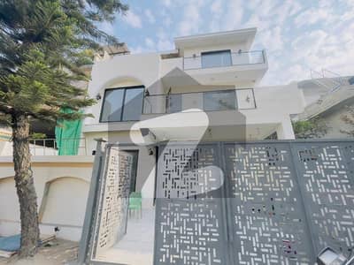 Upper Portion Available For Rent