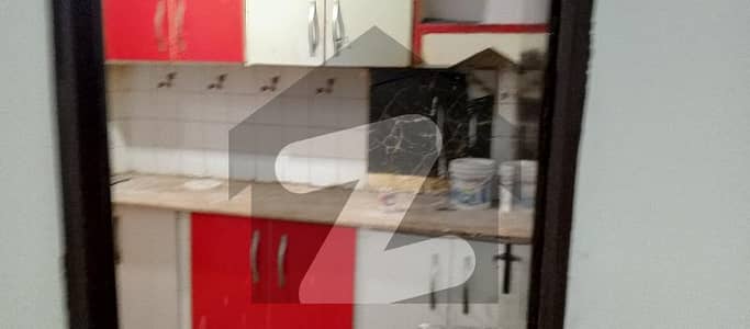 گلستانِِ جوہر ۔ بلاک 20 گلستانِ جوہر,کراچی میں 2 کمروں کا 3 مرلہ فلیٹ 35.0 لاکھ میں برائے فروخت۔