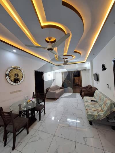 کنگز پریذیڈنسی گلستانِ جوہر,کراچی میں 4 کمروں کا 9 مرلہ فلیٹ 3.4 کروڑ میں برائے فروخت۔