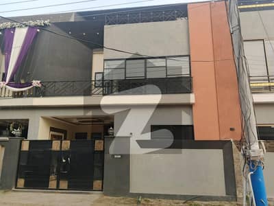 بخ ولاز فیز 2 - مانک بلاک بوچ ایگزیکٹو ولاز - فیز 2,بش ایگزیکٹو ولاز,ملتان میں 3 کمروں کا 5 مرلہ مکان 1.9 کروڑ میں برائے فروخت۔