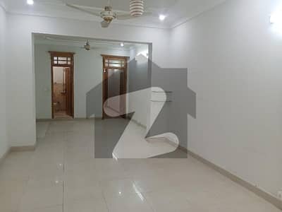 ای ۔ 11 اسلام آباد میں 2 کمروں کا 10 مرلہ بالائی پورشن 85.0 ہزار میں کرایہ پر دستیاب ہے۔