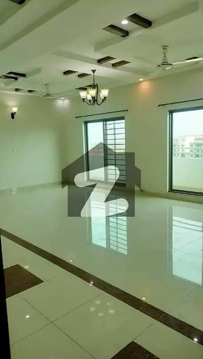 عسکری 11 عسکری,لاہور میں 3 کمروں کا 10 مرلہ فلیٹ 2.85 کروڑ میں برائے فروخت۔