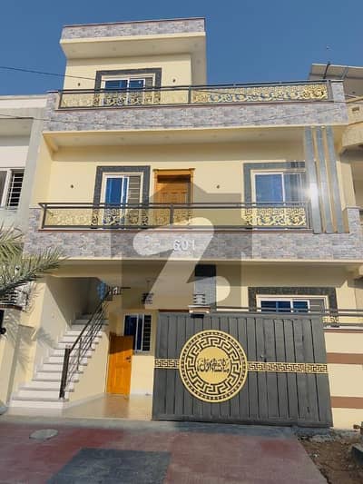 جی ۔ 14/4 جی ۔ 14,اسلام آباد میں 5 کمروں کا 5 مرلہ مکان 5.3 کروڑ میں برائے فروخت۔