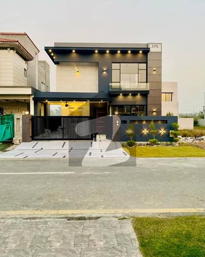 10 Marla Brand New House Available For Sale