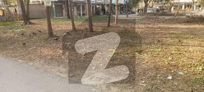 g 8 house for sale 30+70