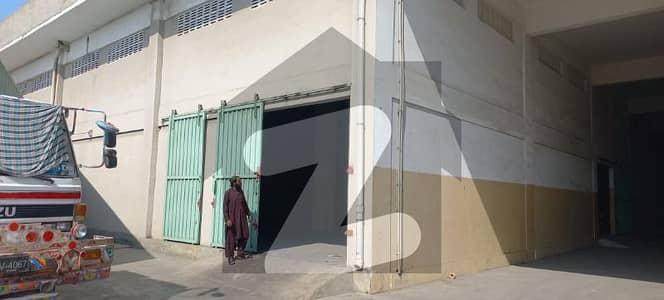 پورٹ قاسم بِن قاسم ٹاؤن,کراچی میں 3 کمروں کا 11 مرلہ گودام 87.5 ہزار میں کرایہ پر دستیاب ہے۔