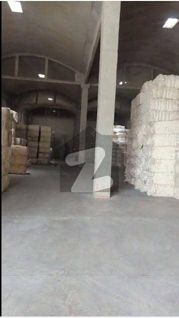 پورٹ قاسم بِن قاسم ٹاؤن,کراچی میں 2 کمروں کا 6 کنال فیکٹری 10.5 لاکھ میں کرایہ پر دستیاب ہے۔